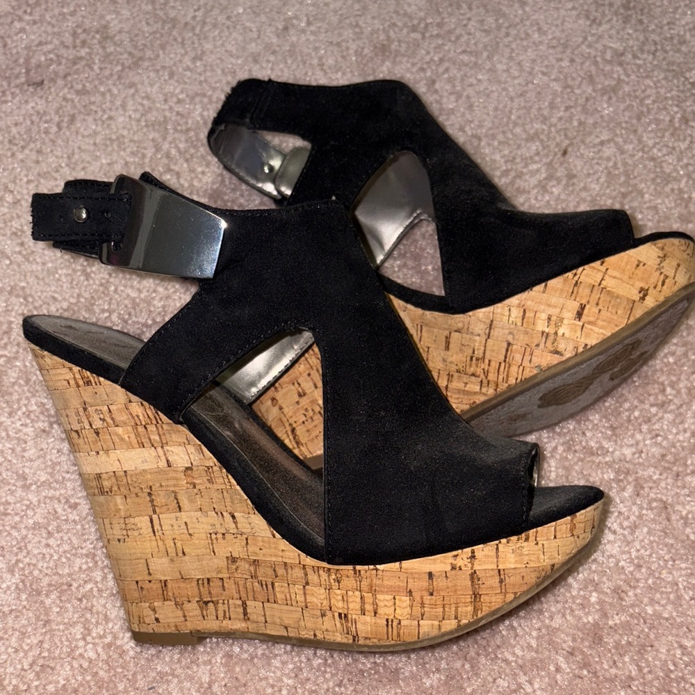 Carlos Santana Black Wedge Sandals